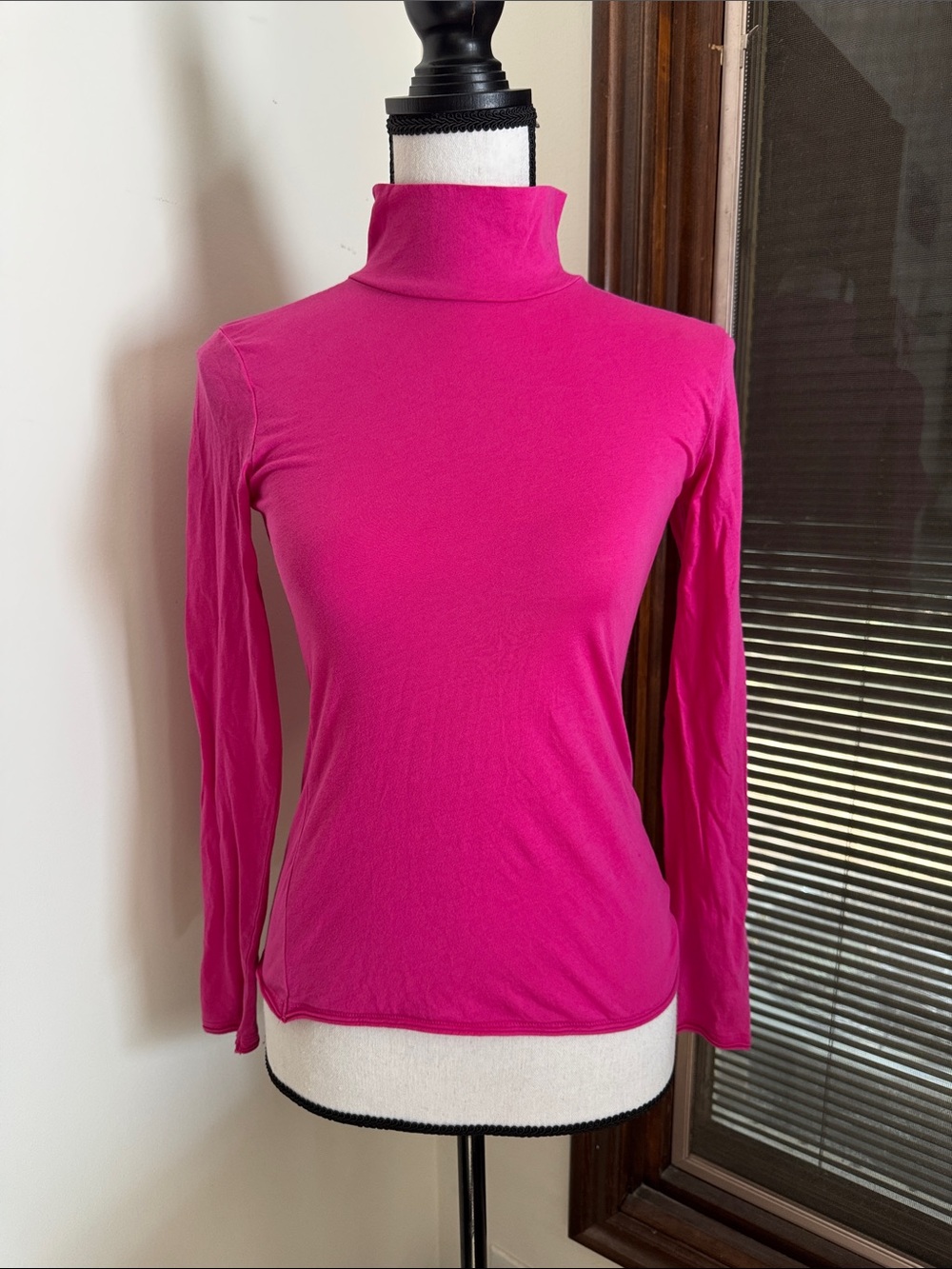 Anthropologie | Women's Fitted Long-Sleeve Turtleneck Top Size XS